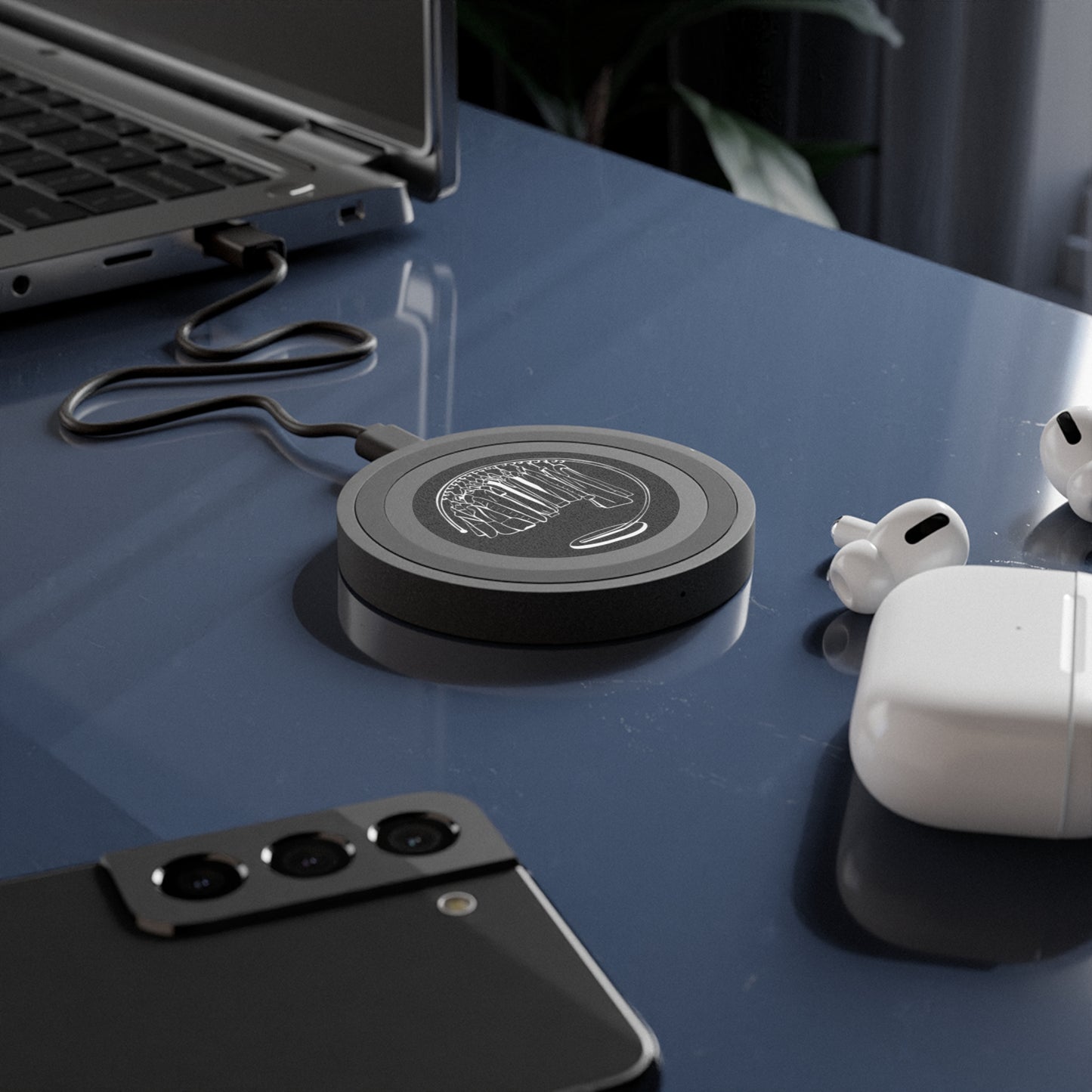 Quake x Fashion Locker Wireless Charging Pad