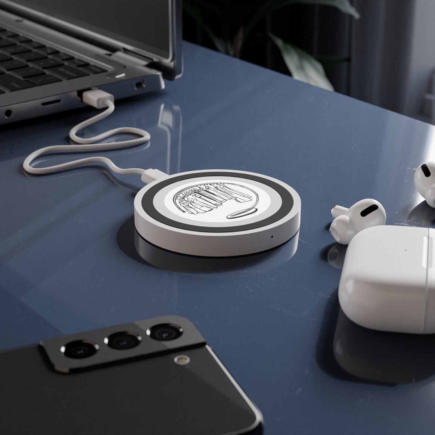 Quake x Fashion Locker Wireless Charging Pad
